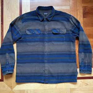 Patagonia Fjord flannel long sleeve button up organic cotton midweight shirt